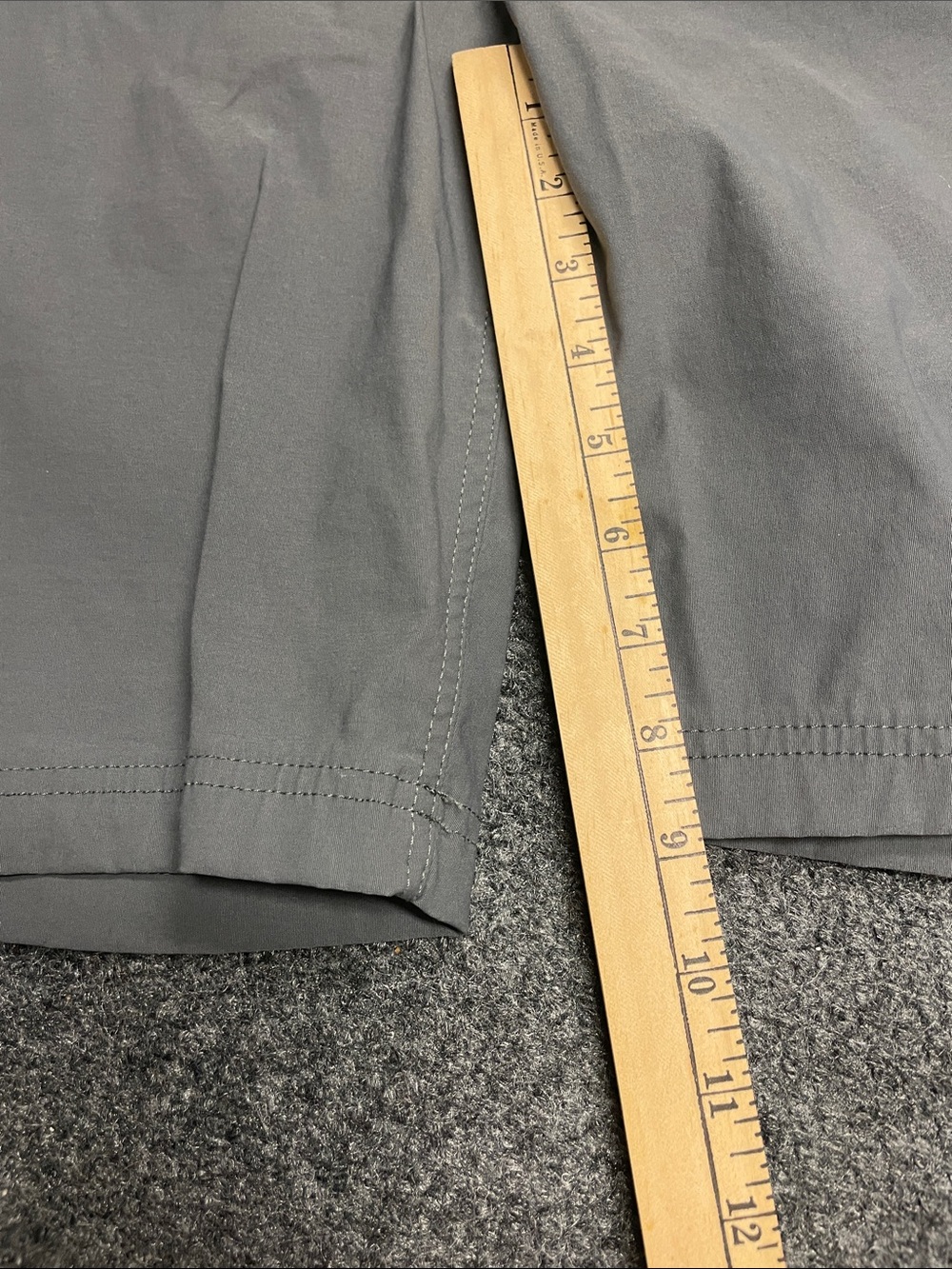 Eddie Bauer womens bermuda length shorts gray size 6 waterproof hiking outdoor - Picture 3 of 6